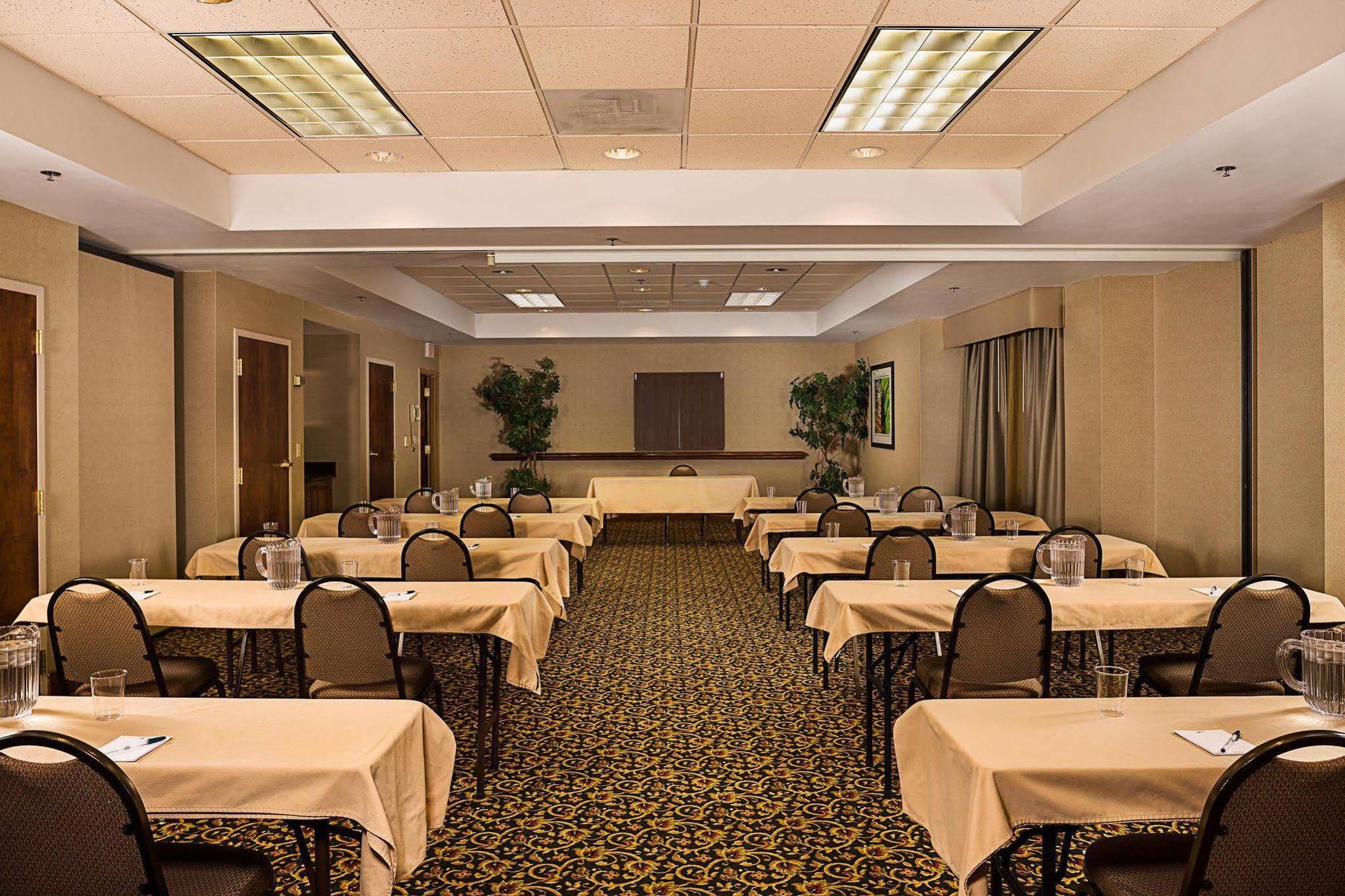 Homewood Suites By Hilton Minneapolis-Mall Of America Блумингтон Экстерьер фото